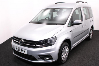 Wheelchair accessible car VW Caddy silver HJ17RVX 2