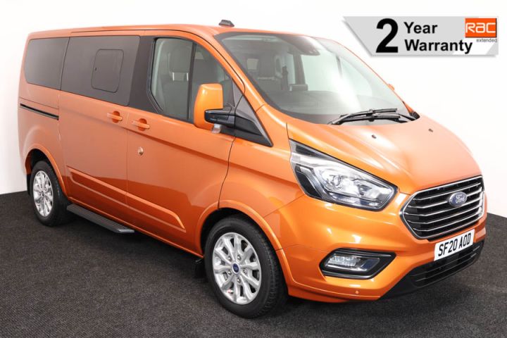 Wheelchair accessible van Ford Tourneo Custom Orange SF20AOD 1