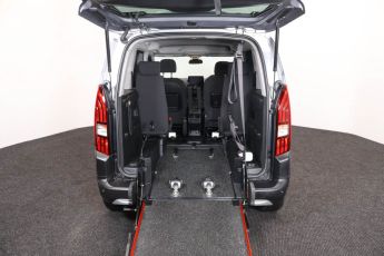 wheelchair accessible vehicle for sale Peugeot Rifter Silver SH71BCV 3